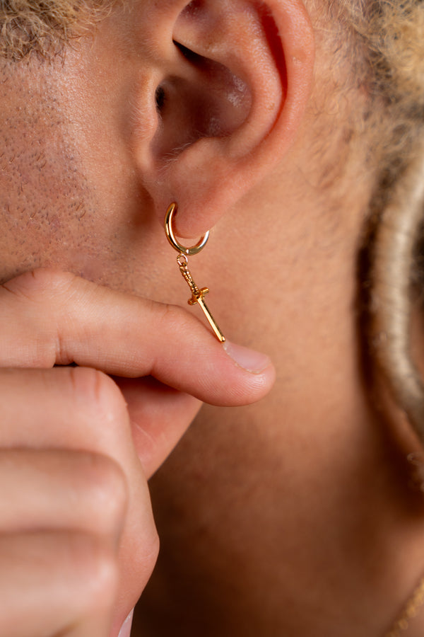 DAGGER EARRING (GOLD)
