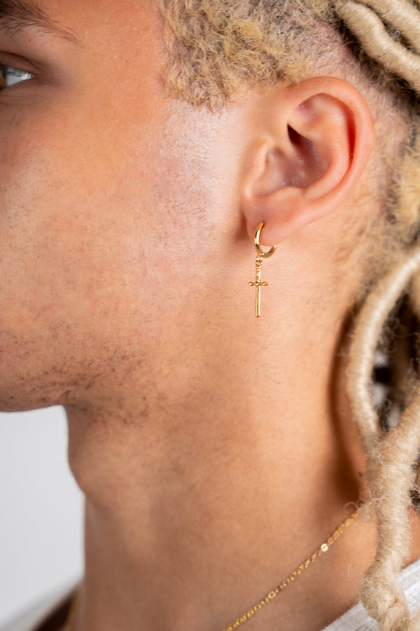 DAGGER EARRING (GOLD)